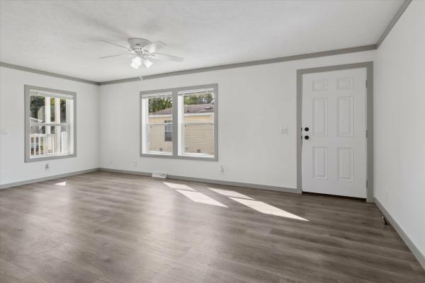 2025 Adventure 378  Home