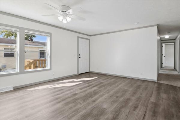 2025 Adventure 378  Home