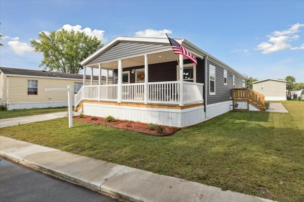 2025 Adventure 378  Home