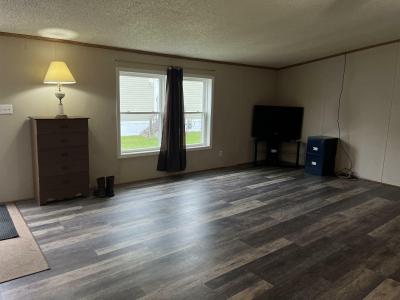 Mobile Home at 1086 Meadows Nappanee, IN 46550
