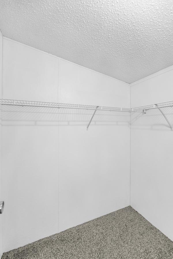 1997 WoodField 1093  Home