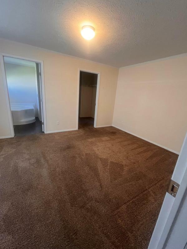 2019 MANSION 194 4088  Home