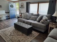 2000 Century 185  Home