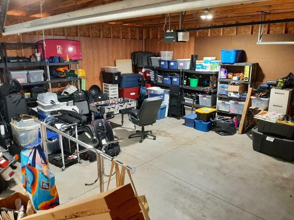 2000 Century 185  Home