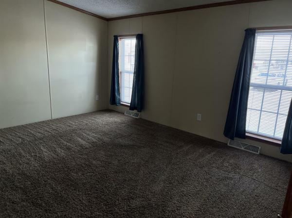 1998 Fairmont 281  Home