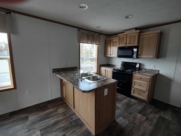 2025 Colony 550EC14682A  Home