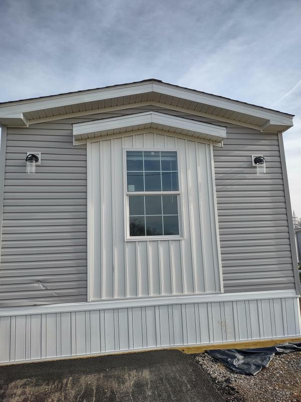 2025 Colony 550EC14682A  Home