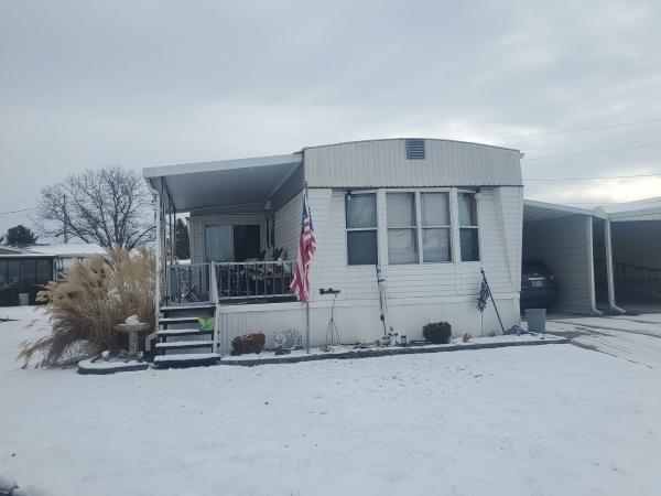 1989 Victorian 403 Mobile Home For Sale