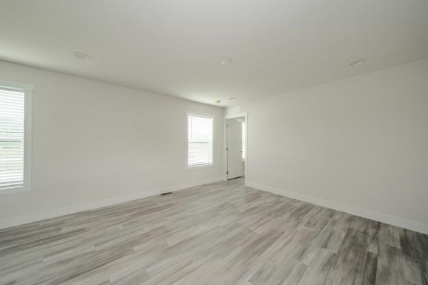 2025 Clayton C237 81TMP16763AH25  Home