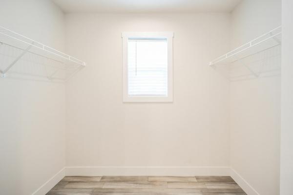 2025 Clayton C241 81TMP16763AH25  Home