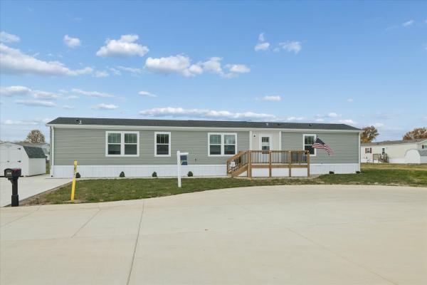 2025 Clayton C241 81TMP16763AH25  Home