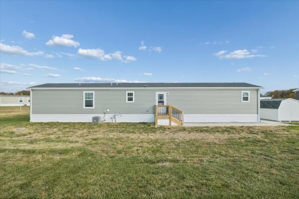 2025 Clayton C241 81TMP16763AH25  Home