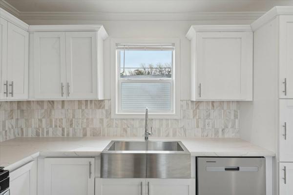 2026 SKYLINE 135G 33 C717  Home