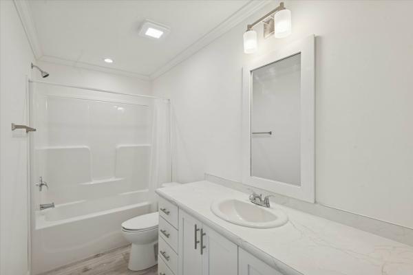 2026 SKYLINE 135G 33 C717  Home