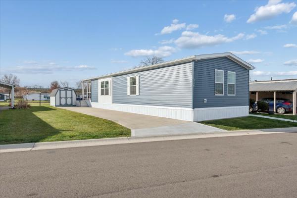 2026 EAGLE RIVER HOMES 125G LANDY CREEEK LC-52E823  Home