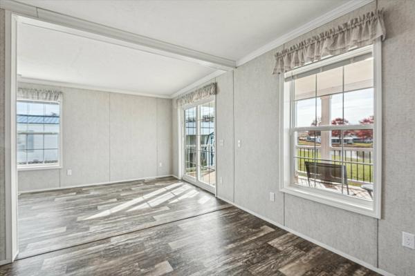 2026 EAGLE RIVER HOMES 125G LANDY CREEEK LC-52E823  Home