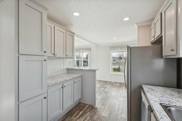 2026 EAGLE RIVER HOMES 125G LANDY CREEEK LC-52E823  Home