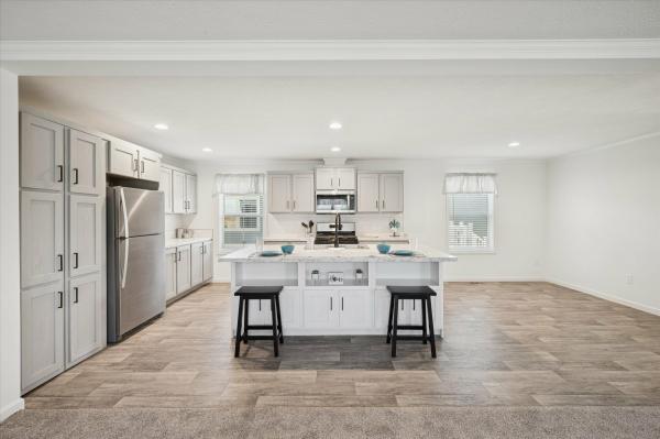 2026 Colony 197 DT1039-P  Home