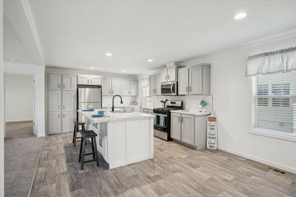 2026 Colony 197 DT1039-P  Home