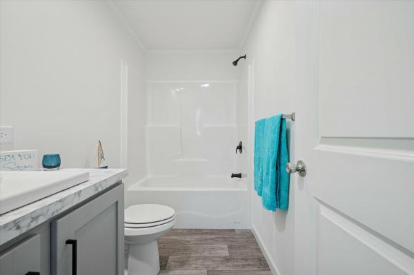 2026 Colony 197 DT1039-P  Home