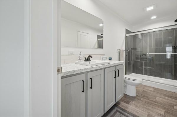 2026 Colony 197 DT1039-P  Home