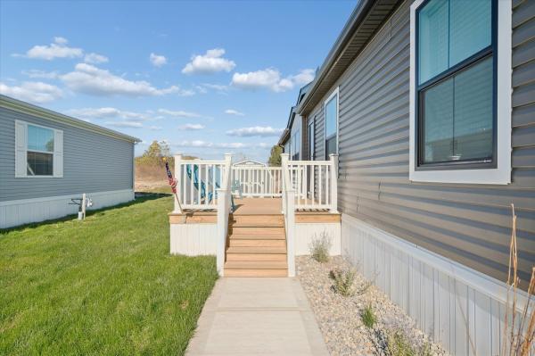 2026 Colony 197 DT1039-P  Home