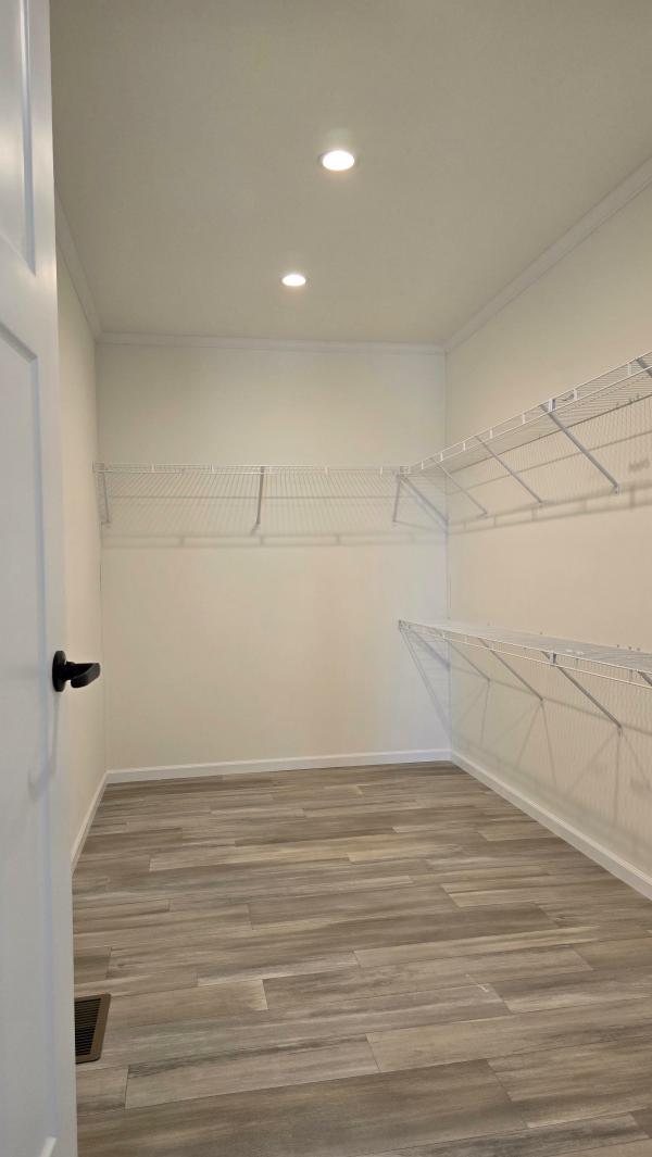 2026 Champion 144 DAP2860H32394  Home