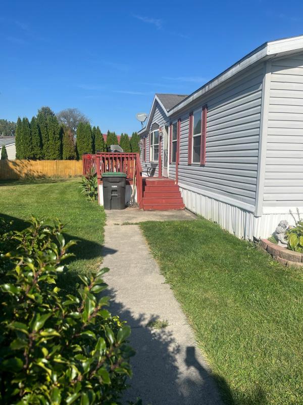 2000 Fleetwood 37  Home