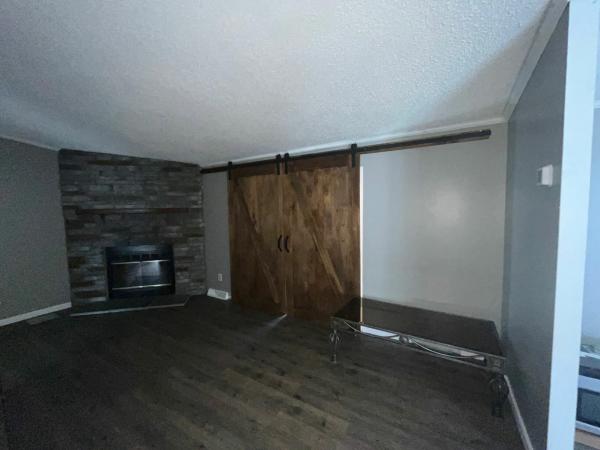 1996 Fairmont Friendship 214  Home