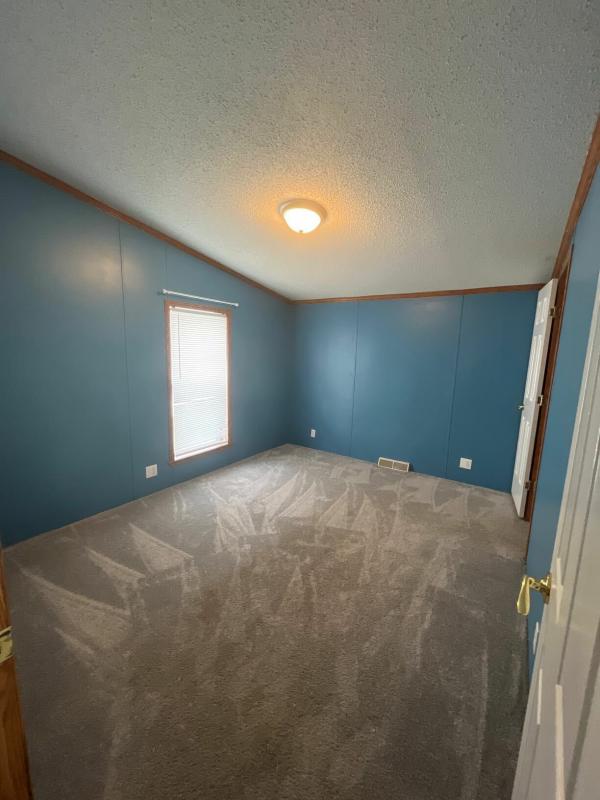 1998 Four Seasons 253  Home