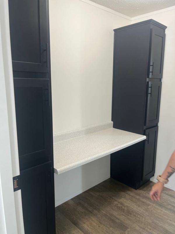 2025 ADVENTURE 369 4603GT  Home