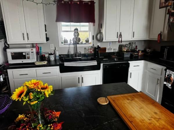 2021 Champion 10 RASN1610  Home