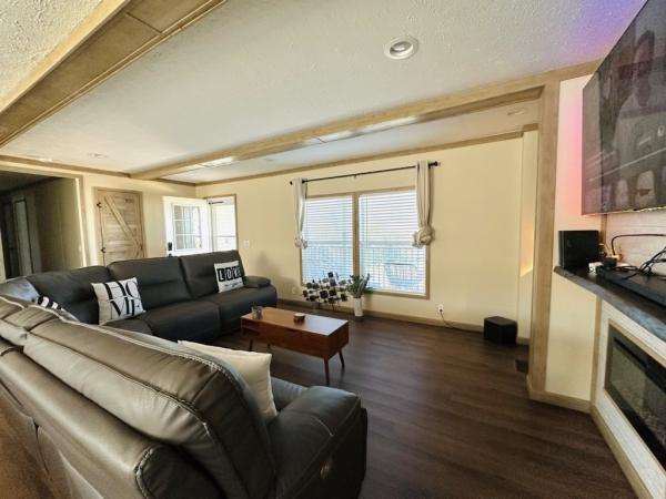 Photo 1 of 2 of home located at 1407 Mallard Duck Rd. Columbia, TN 38401