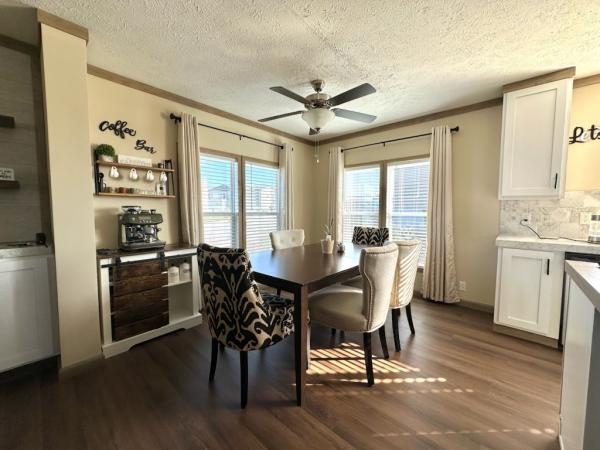 2021 Fleetwood 6 250CL32583H   Home