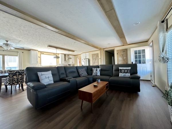 2021 Fleetwood 6 250CL32583H   Home