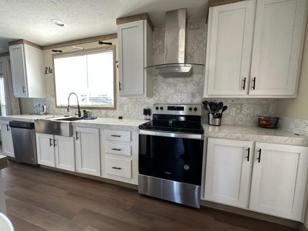 2021 Fleetwood 6 250CL32583H   Home