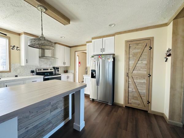 2021 Fleetwood 6 250CL32583H   Home