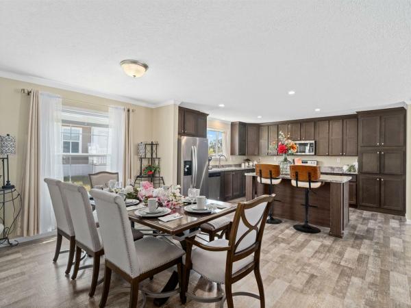 2022 Champion 83 RADN6009  Home