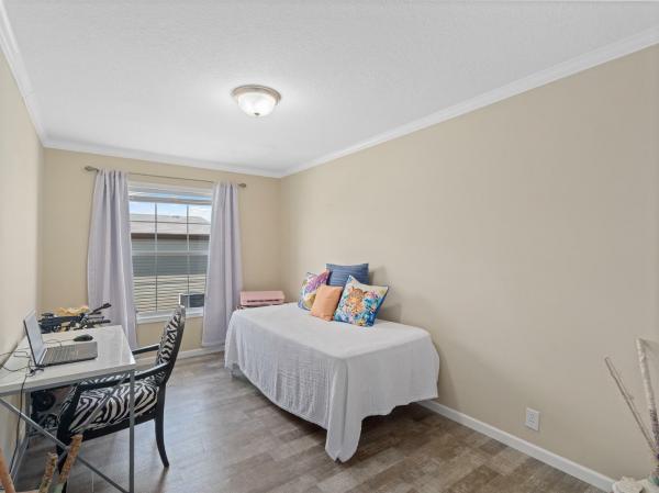 2022 Champion 83 RADN6009  Home