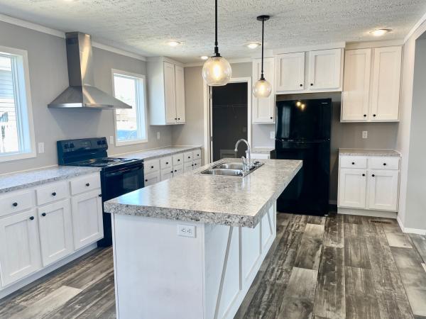 2023 Clayton Rutledge Classic 56D  Home