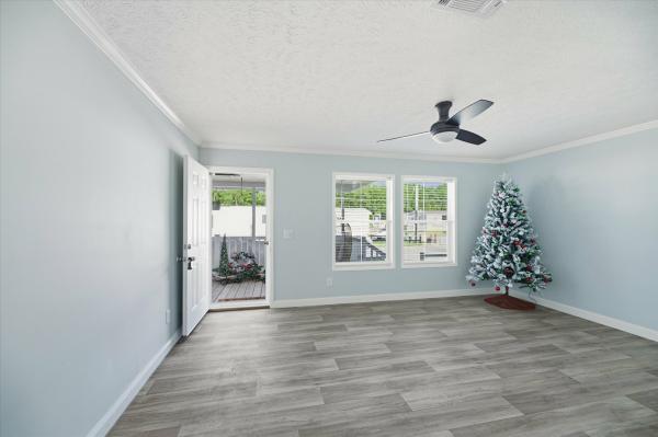 2025 Fleetwood 40 28563C  Home