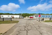 2025 Fleetwood 40 28563C  Home