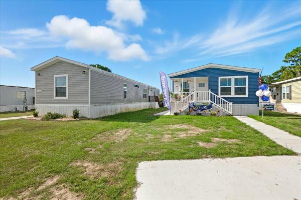 2025 Clayton WHOLE LOTTA LOVE  Home