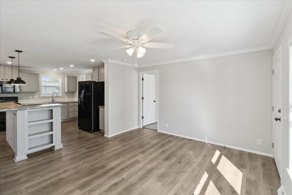 2025 Adventure 14 Mojave Model 2852-1  Home