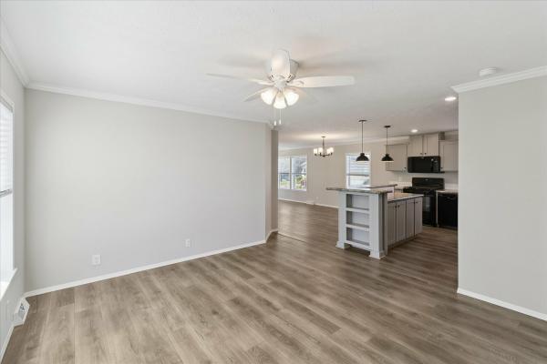 2025 Adventure 14 Mojave Model 2852-1  Home