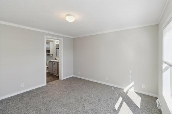 2025 Adventure 14 Mojave Model 2852-1  Home