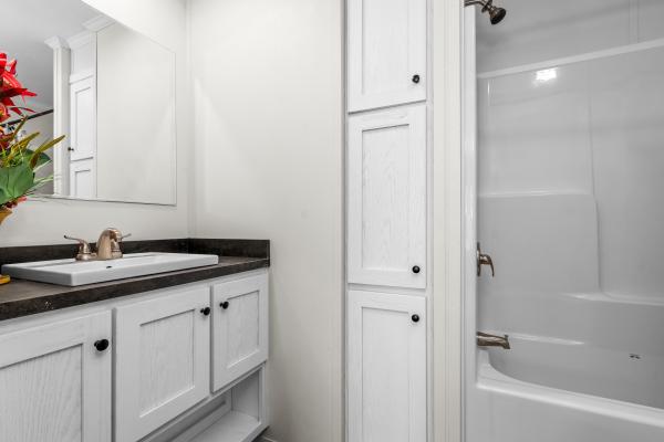 2025 COLONY F5 A32005P29  Home