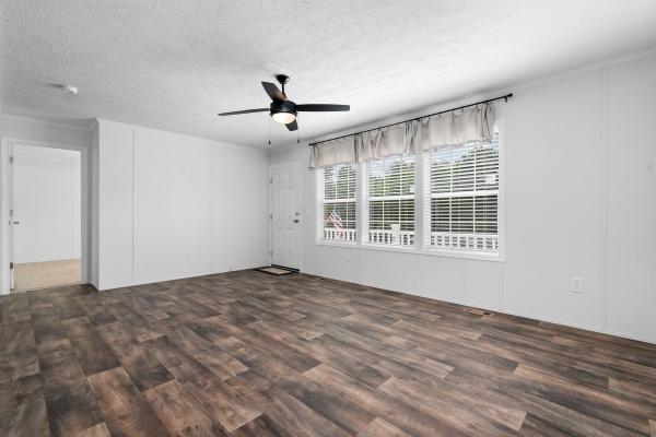 2025 COLONY F5 A32005P29  Home