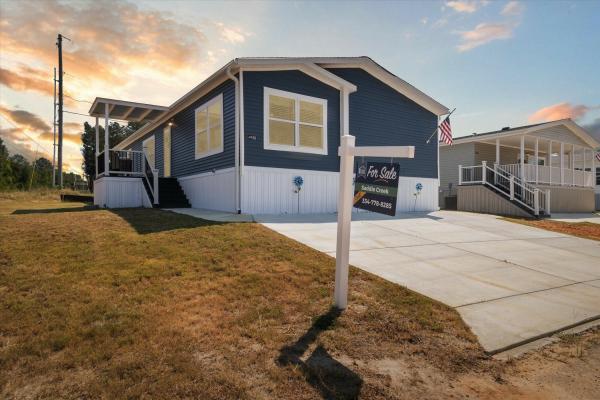 2025 Savannah Living 152S Mobile Home For Sale