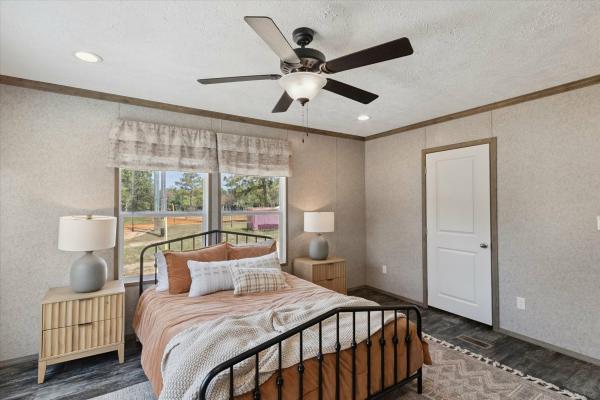 2025 Savannah Living 152S Number 1   Home